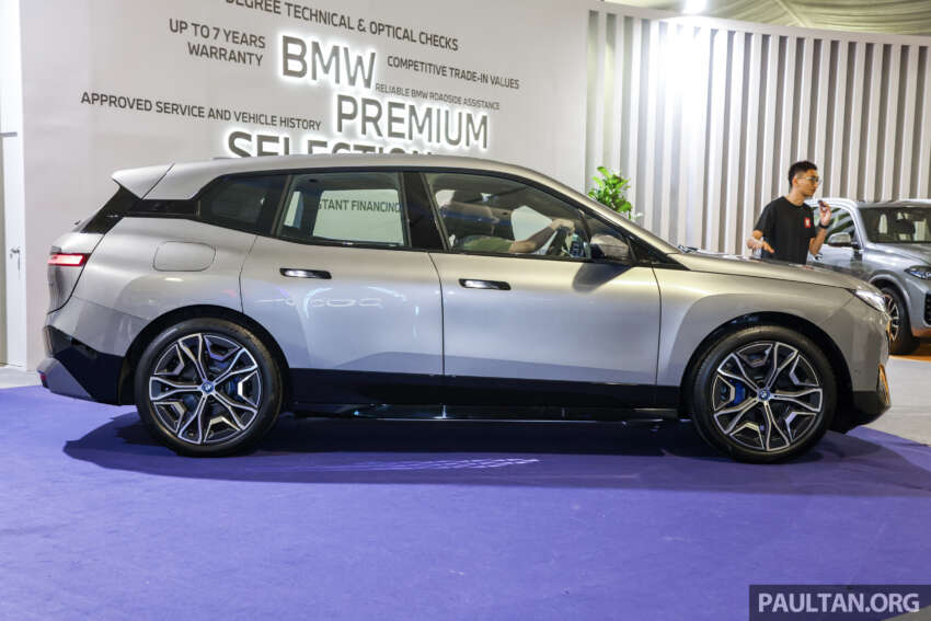 2024 BMW iX xDrive50 Sport in Malaysia – 22 kW AC charging; no glass roof, Laserlights; RM62k cheaper 1735085