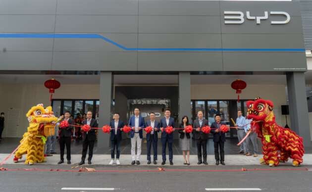 Pusat 3S BYD di bandar Melaka dibuka secara rasmi