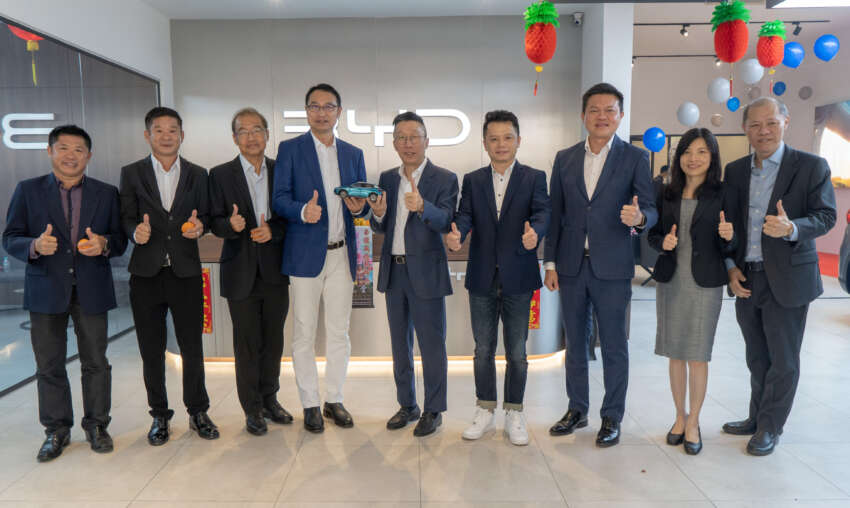 BYD Sing Kwung launches new 3S centre in Melaka 1743033