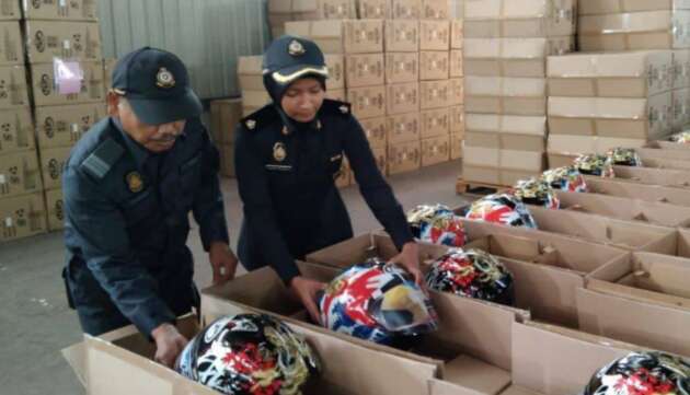 268 fake Arai helmets seized by KPDN in Bkt Mertajam