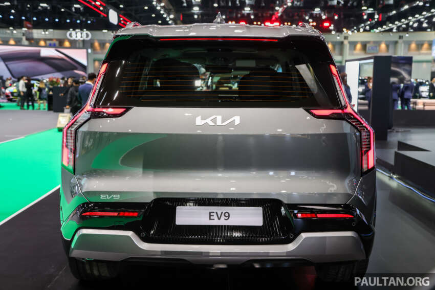 Bangkok 2024: Kia EV9 – three-row SUV; up to 384 PS, 700 Nm, 680 km EV range; launching in Malaysia soon 1744079