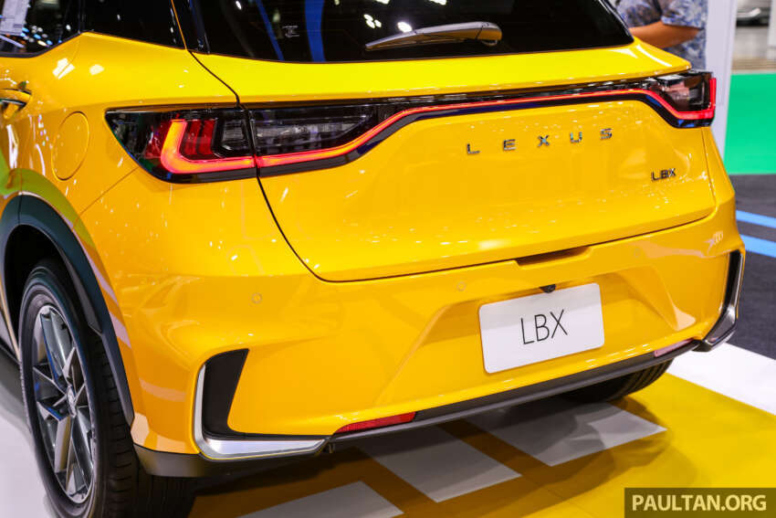 Bangkok 2024: Lexus LBX — SUV 1.5L hibrid kompak 1744955