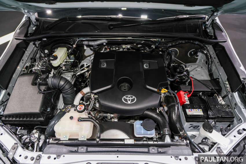 Bangkok 2024: Toyota Hilux Revo facelift bersama varian GR Sport Wide Tread; harga dari RM76k 1744185