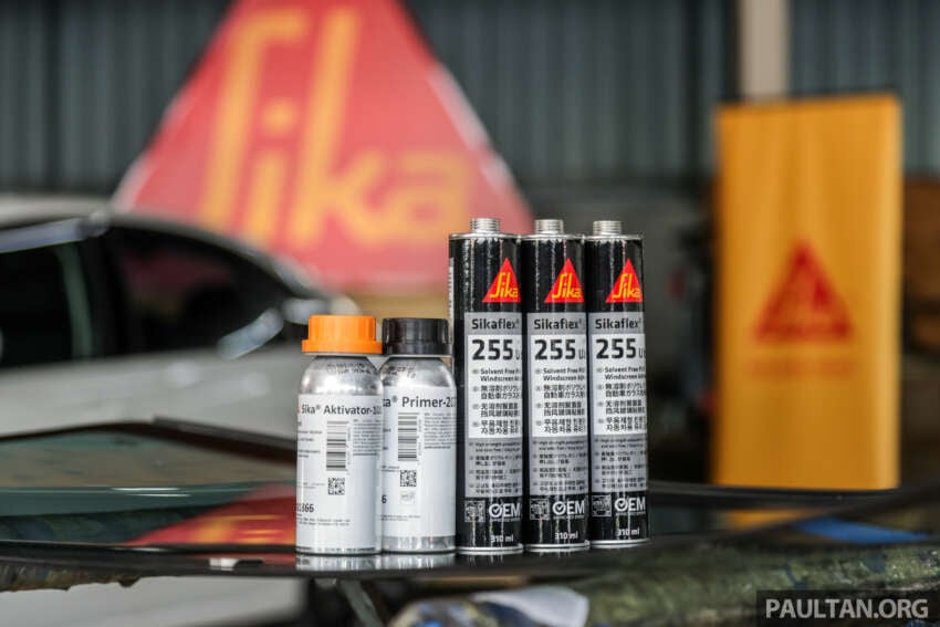 Changing your windscreen? Look for Sika 1738451