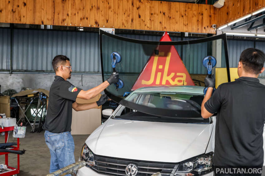 Changing your windscreen? Look for Sika 1738435