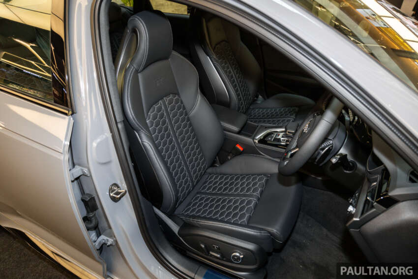 GALERI: Audi RS4 Avant 2024 di M’sia –  2.9L biturbo V6; 450 PS, 0-100 km/j dalam 4.1s; harga dari RM763k 1754316