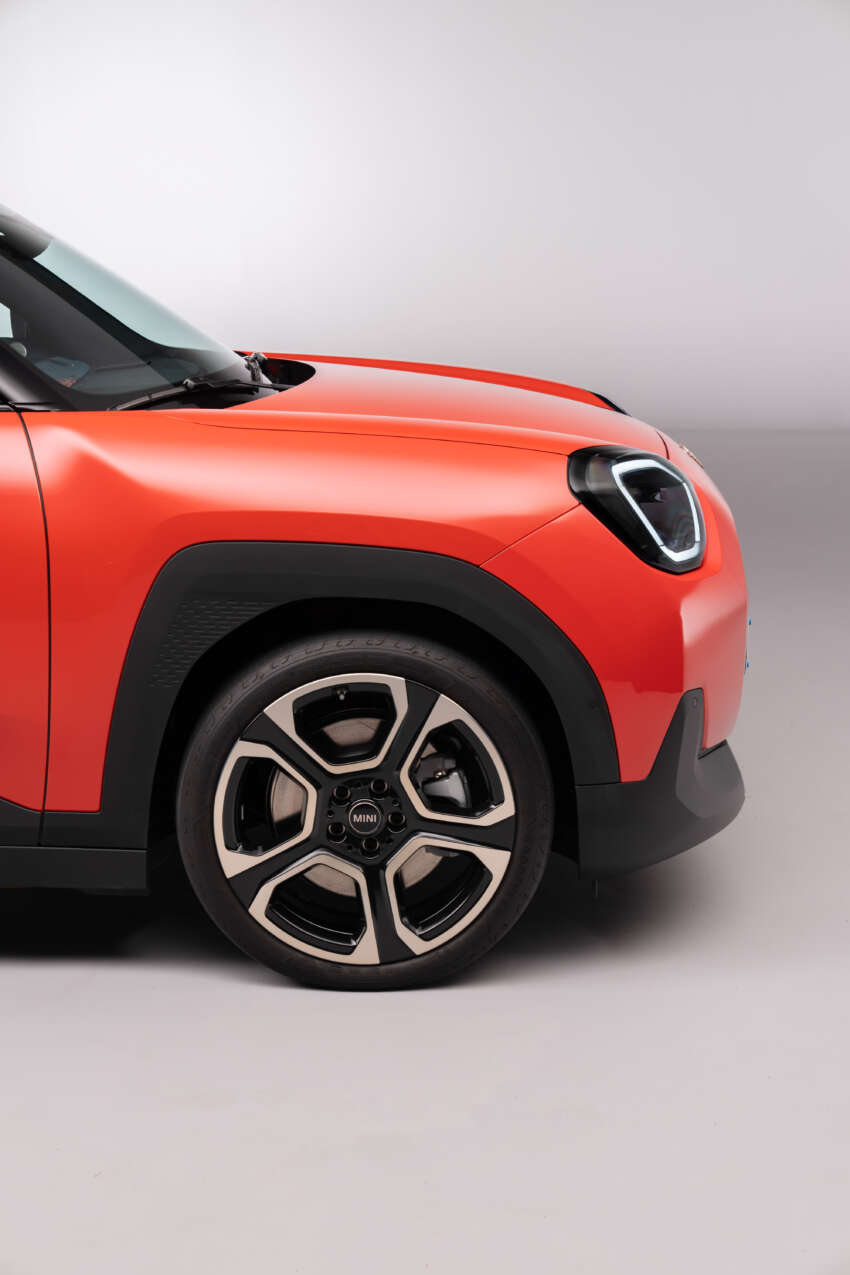 2024 MINI Aceman debuts – new crossover between Cooper, Countryman; up to 218 PS, 406 km EV range 1756637