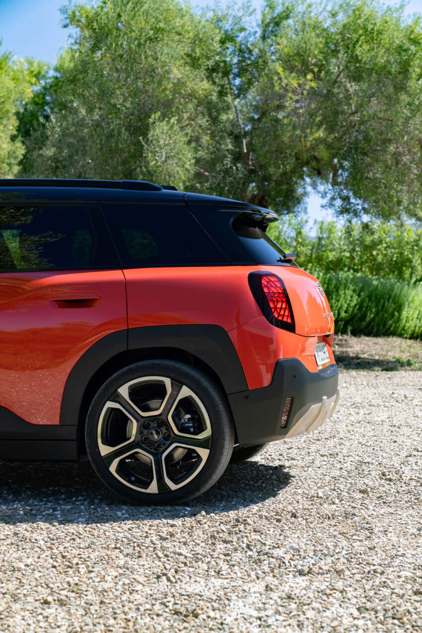 2024 MINI Aceman debuts – new crossover between Cooper, Countryman; up to 218 PS, 406 km EV range 1756540