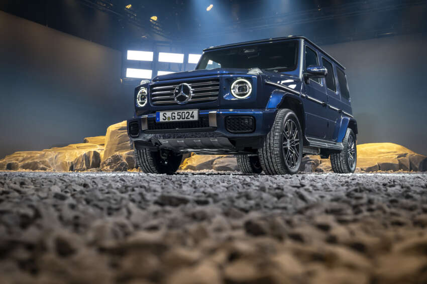 2024 Mercedes-Benz G-Class facelift: W465 gets 48V mild hybrid, MBUX, hydraulic dampers, keyless entry! 1746636