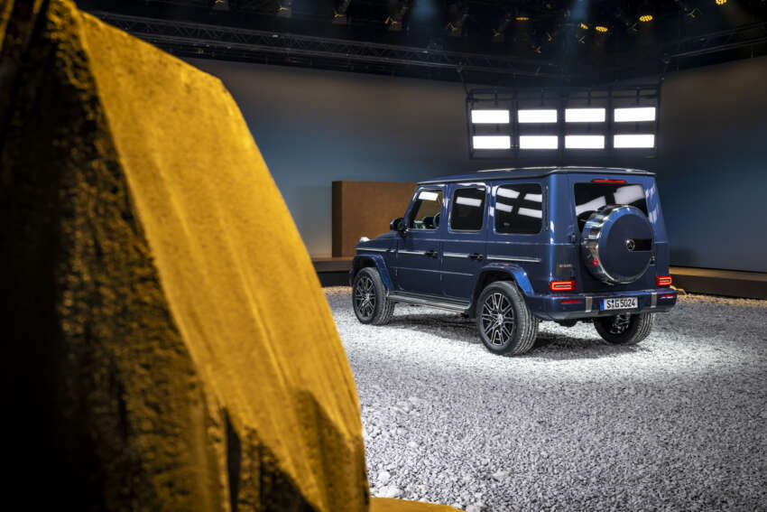 2024 Mercedes-Benz G-Class facelift: W465 gets 48V mild hybrid, MBUX, hydraulic dampers, keyless entry! 1746646