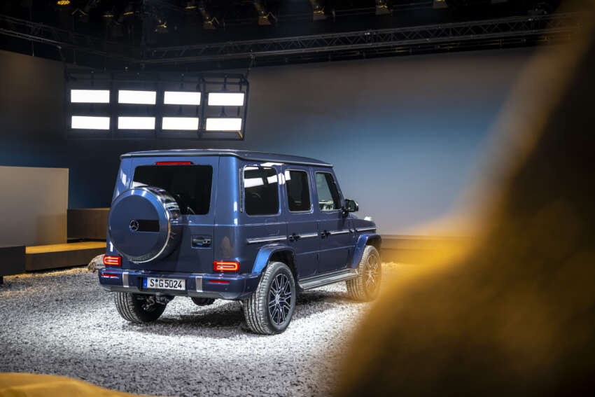 2024 Mercedes-Benz G-Class facelift: W465 gets 48V mild hybrid, MBUX, hydraulic dampers, keyless entry! 1746648