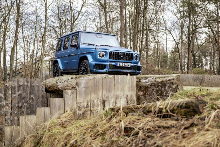 2024 Mercedes-Benz G-Class facelift: W465 gets 48V mild hybrid, MBUX, hydraulic dampers, keyless entry! 1746688