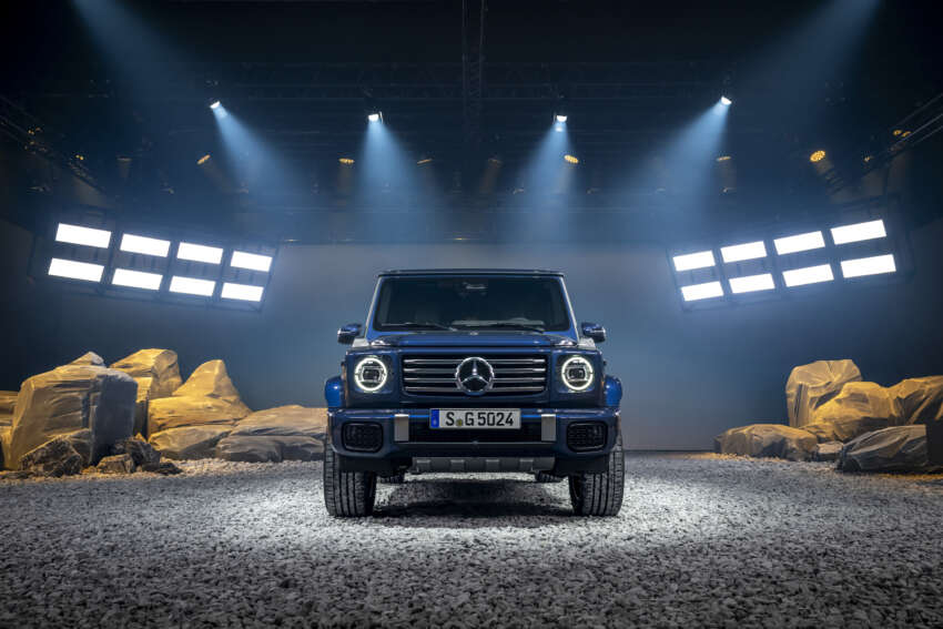2024 Mercedes-Benz G-Class facelift: W465 gets 48V mild hybrid, MBUX, hydraulic dampers, keyless entry! 1746633