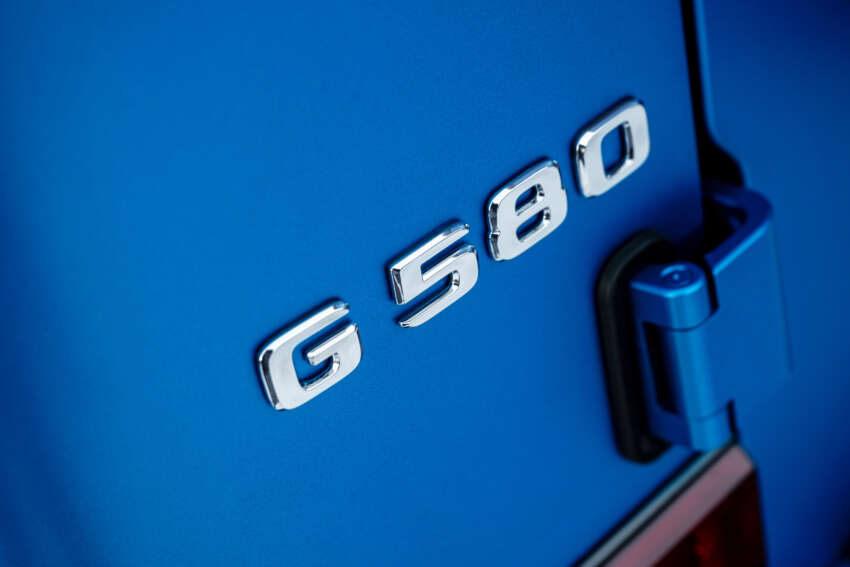 Mercedes-Benz G580 debuts – first-ever electric G-Class; tank turn, quad-motor, 587 PS, 473 km EV range 1754568