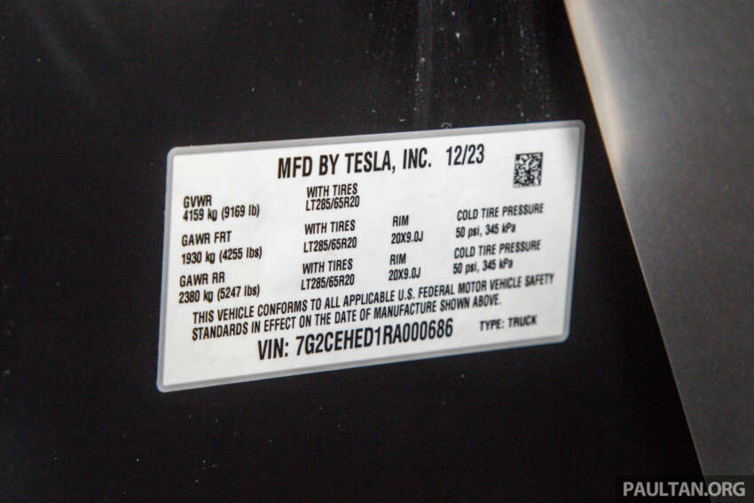 Tesla Cybertruck tiba di Malaysia – bakal dipamerkan di bilik pameran Mei nanti, tetapi bukan untuk dijual 1749512