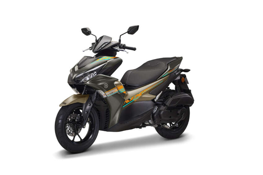 2024 Yamaha NVX new colours for Malaysia, RM9,998 1754801