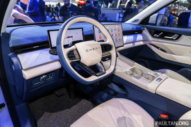 Beijing 2024: Chery Tiggo 9 PHEV flagship SUV debuts - 2.0T plug-in hybrid joins ICE model, launch in Q4