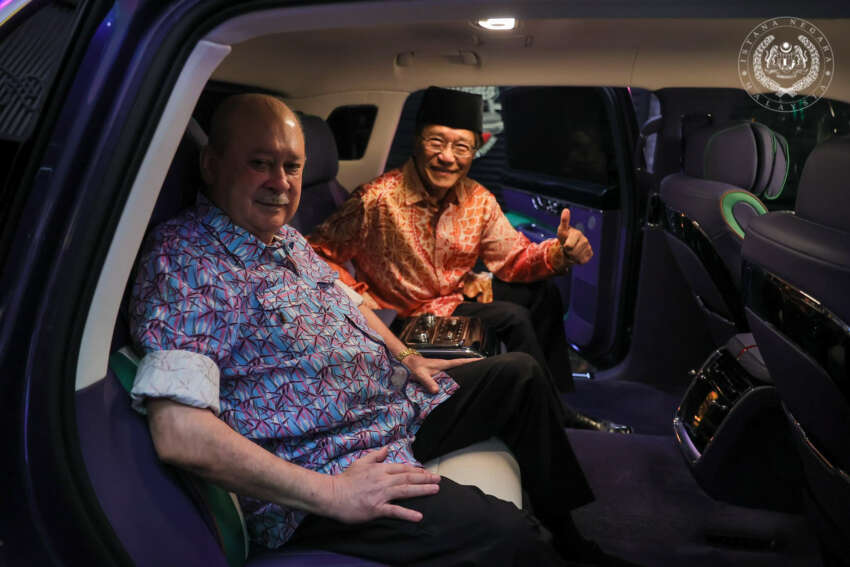 Agong Sultan Ibrahim Iskandar becomes first owner of Hongqi L5 in the world – stately limo with 4.0T V8 1749998