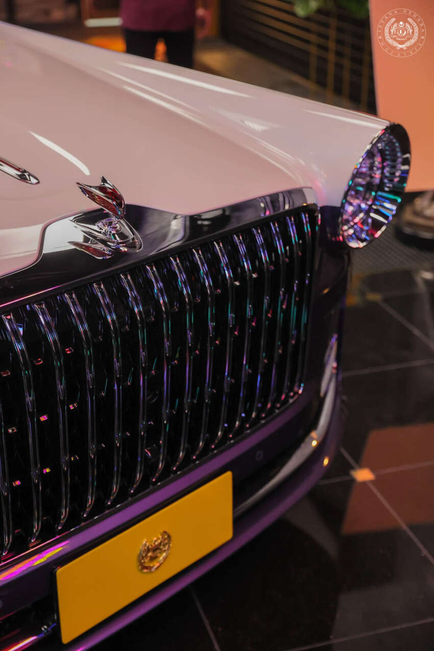 Agong, Sultan Ibrahim Iskandar jadi pemilik pertama Hongqi L5 di dunia – sedan mewah enjin V8 twin turbo 1750046