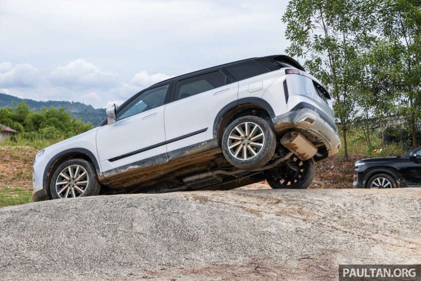 2024 Jaecoo J7 – we test out 197 PS/290 Nm 1.6T AWD SUV off-road ahead of launch; RM160k estimated 1752110