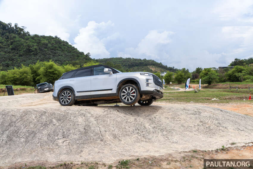 2024 Jaecoo J7 – we test out 197 PS/290 Nm 1.6T AWD SUV off-road ahead of launch; RM160k estimated 1752117
