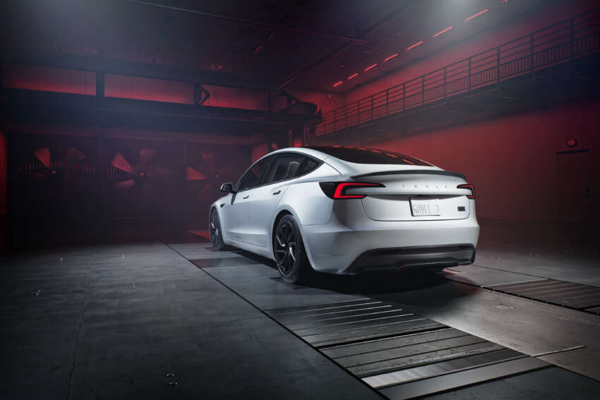 Tesla Model 3 Performance 2024 kini boleh ditempah; bermula RM242k, 460 hp, 0-100 km/j dalam 3.1 saat 1754992