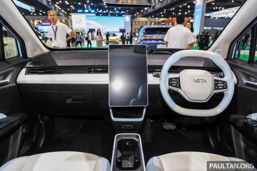 Bangkok 2024: Neta V-II – heavily-revised budget EV gets new design, Apple CarPlay, AEB, from RM71k 1746989