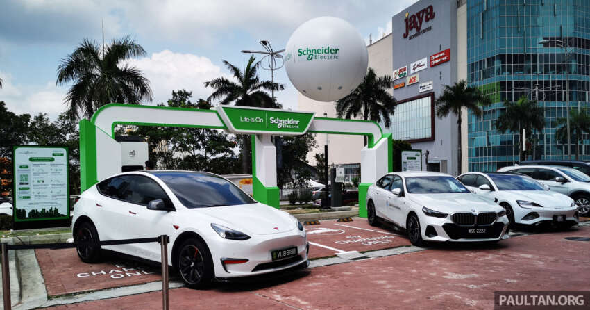 Schneider Electric Malaysia launches public EV chargers in PJ – 22 kW AC, 180 kW DC, RM1-1.60/kWh 1757756