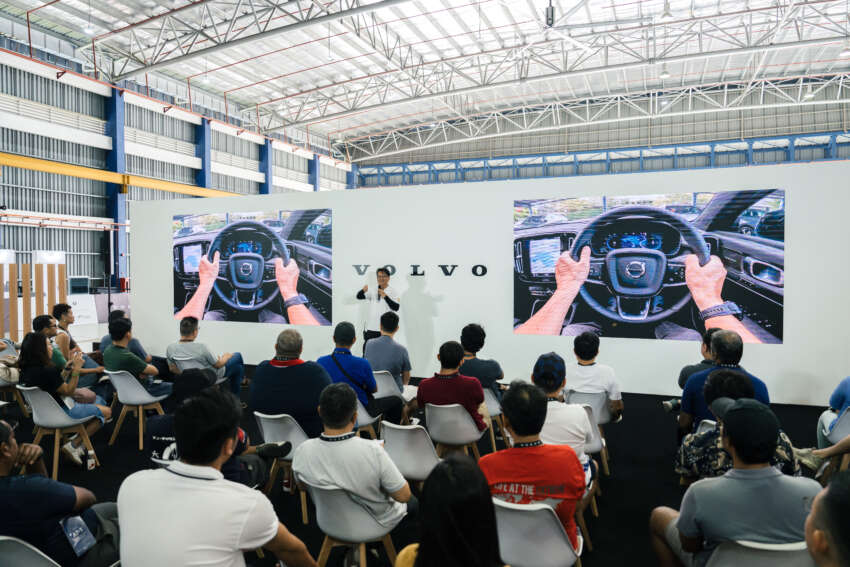 Back to school with Volvo Safety Driving Experience 1750081