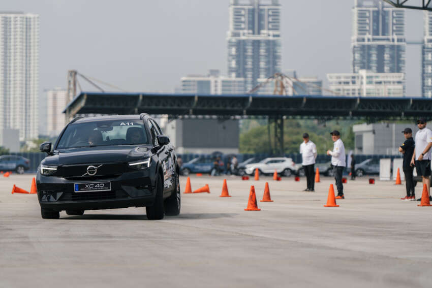 Back to school with Volvo Safety Driving Experience 1750083