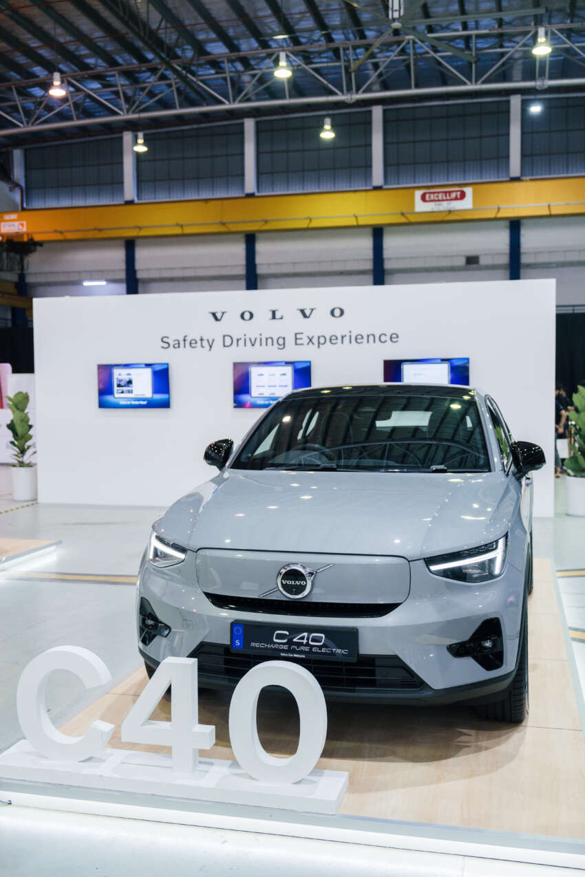 Back to school with Volvo Safety Driving Experience 1750085