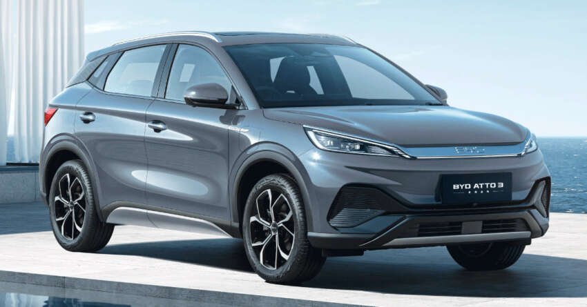 BYD Atto 3 2024 di M’sia – tempahan dibuka, hanya varian SR, RM149,800, skrin dan logo belakang baru 1759111