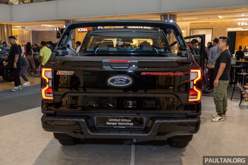 Ford Ranger Stormtrak dilancarkan di Malaysia – RM181,888, hanya 200-unit, lebih sporty dari Wildtrak 1772265