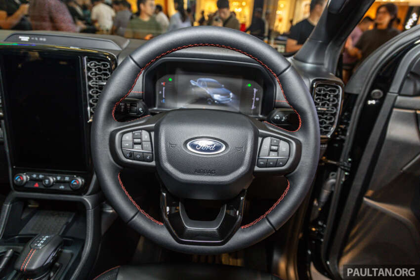 Ford Ranger Stormtrak dilancarkan di Malaysia – RM181,888, hanya 200-unit, lebih sporty dari Wildtrak 1772274