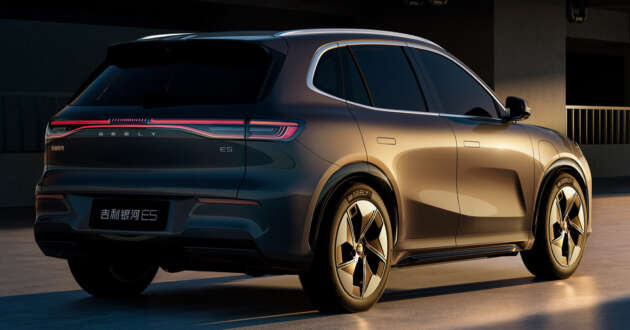 Proton eMas 7 SUV – تم تطويرها بالاشتراك مع Geely Galaxy E5؛  أول سيارة كهربائية من علامة تجارية ماليزية معروضة للبيع بحلول نهاية عام 2024