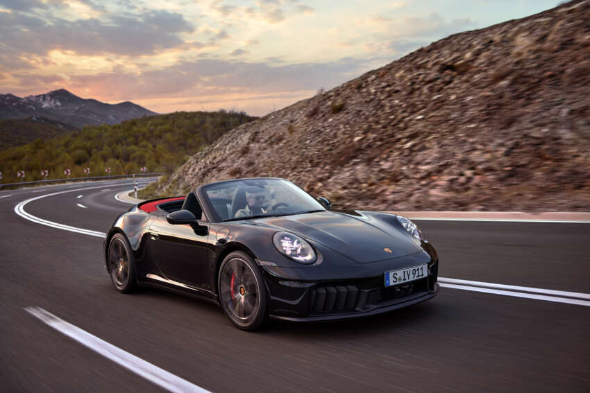 992 Porsche 911 facelift debuts with first-ever hybrid system – 541 PS/610 Nm Carrera GTS with T-Hybrid 1771679