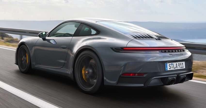 992 Porsche 911 facelift debuts with first-ever hybrid system – 541 PS/610 Nm Carrera GTS with T-Hybrid 1771668
