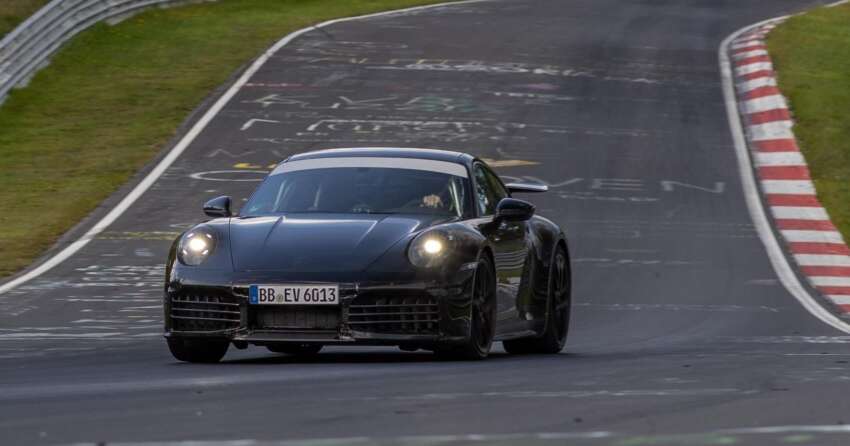992 Porsche 911 facelift to debut May 28 with hybrid powertrain; 8.7 seconds quicker on the Nurburgring 1762782