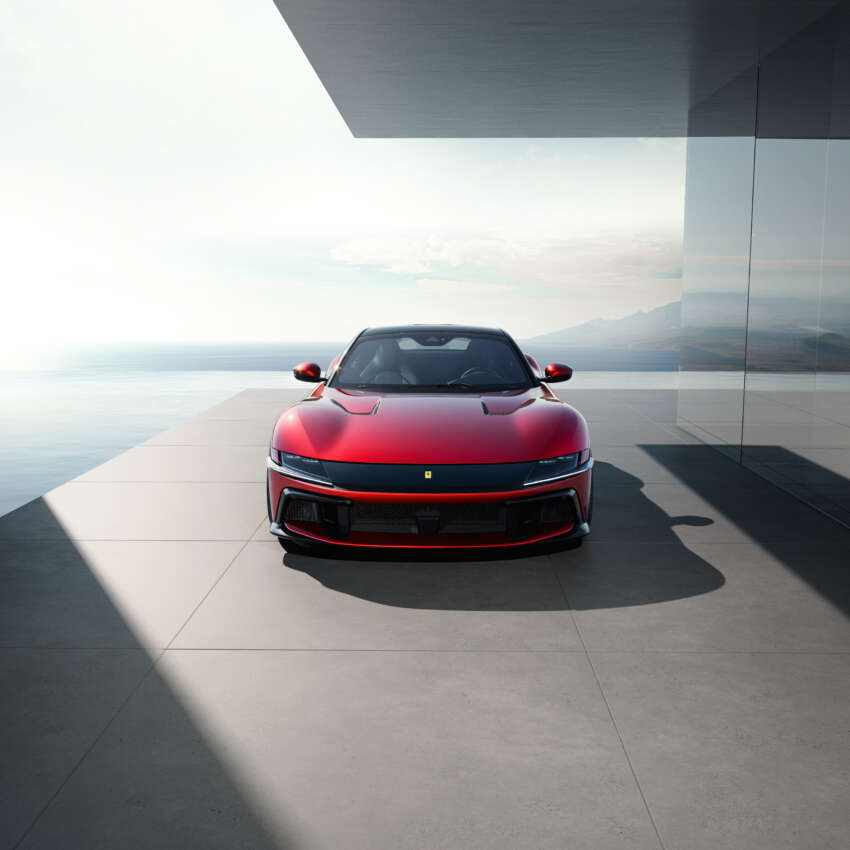 Ferrari 12Cilindri – front-engined flagship with 830 PS 6.5L NA V12, 0-100 km/h 2.95 secs, 9,500 rpm redline! 1764019