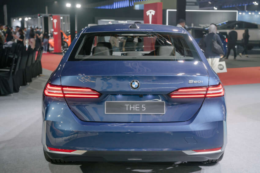 2024 BMW 520i G60 in Malaysia – 2.0T mild-hybrid petrol with 208 hp/330 Nm; from RM333k OTR 1775883