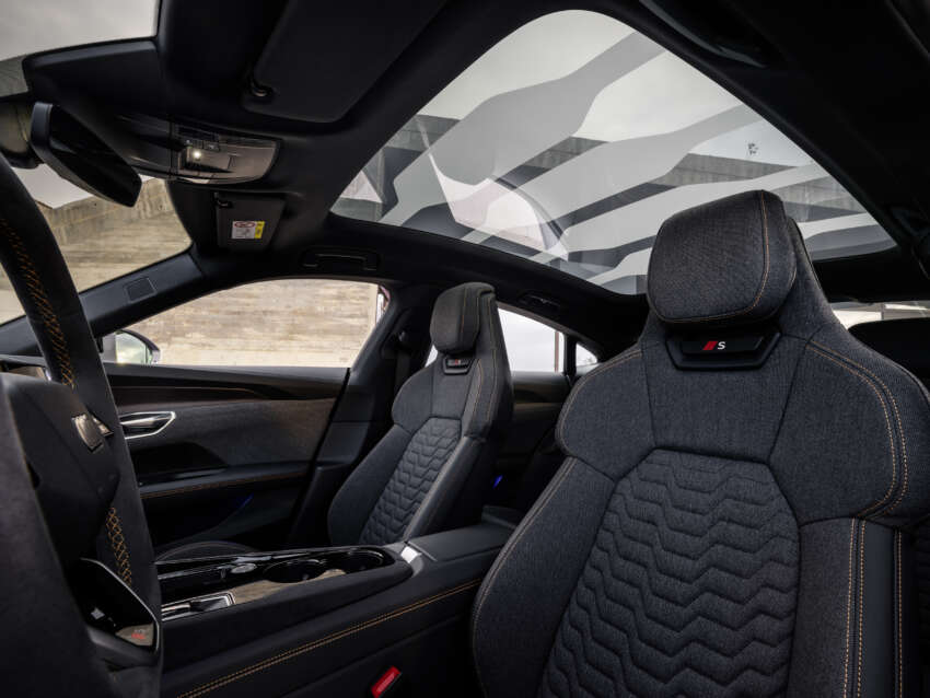 2025 Audi e-tron GT debuts – up to 609 km EV range; new 925 PS RS e-tron GT Performance variant 1777902