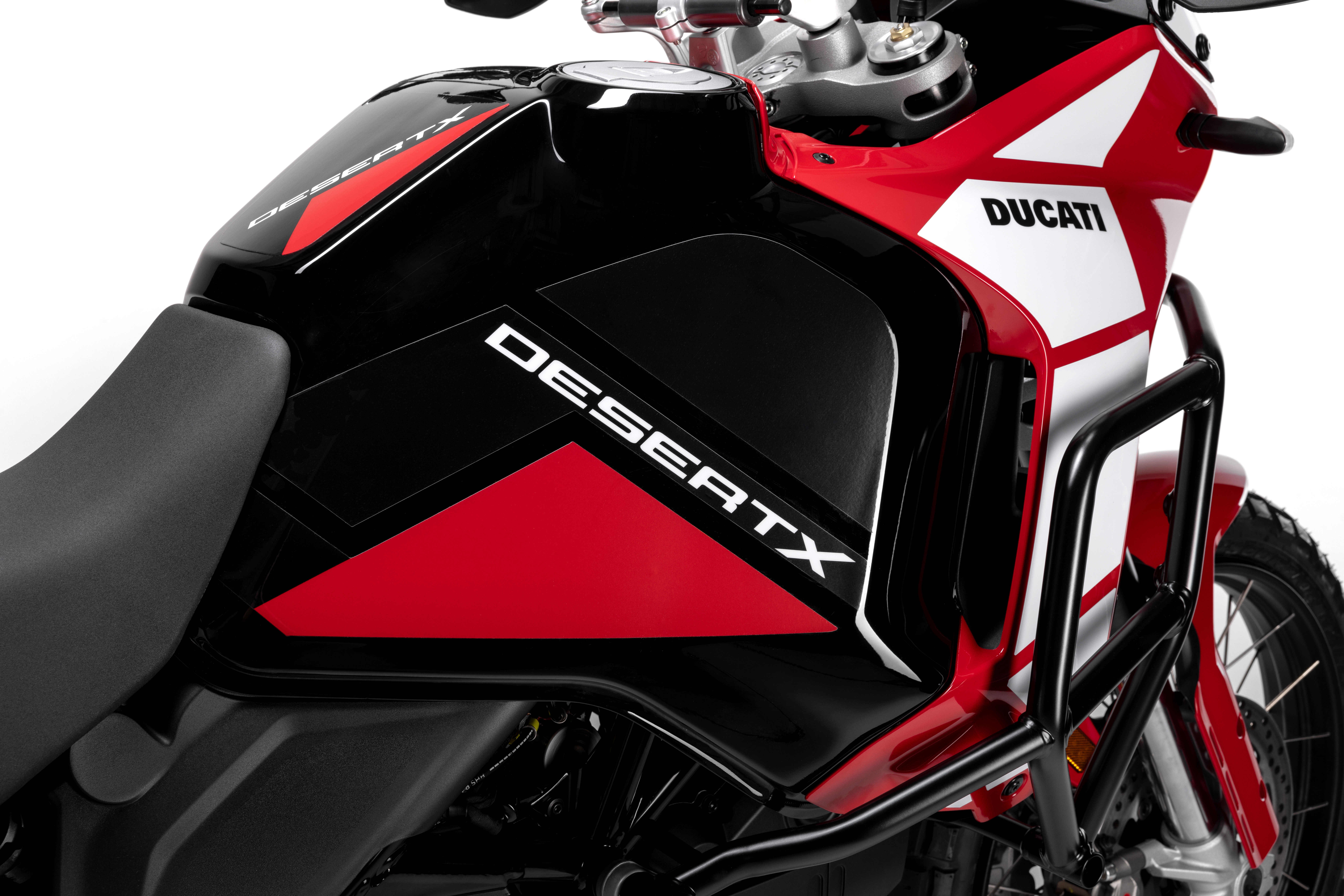 2025 Ducati DesertX Discovery - 37