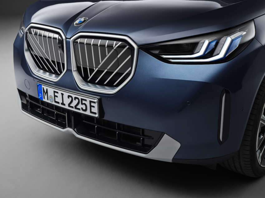 BMW X3 2025 didedah — rekaan G45 lebih menonjol, format nama baru; jarak EV untuk PHEV hingga 90 km 1779017