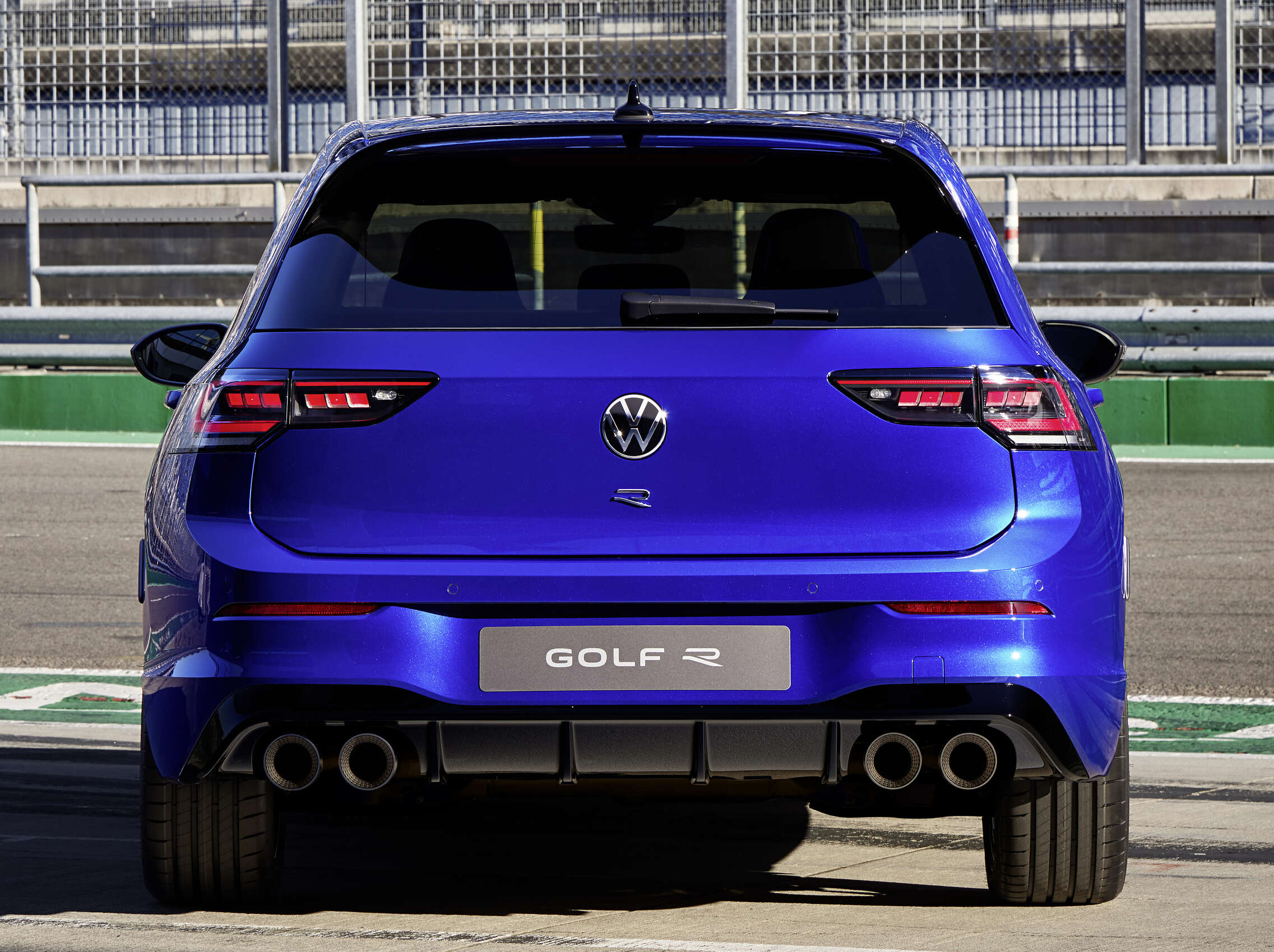 New Volkswagen Golf R