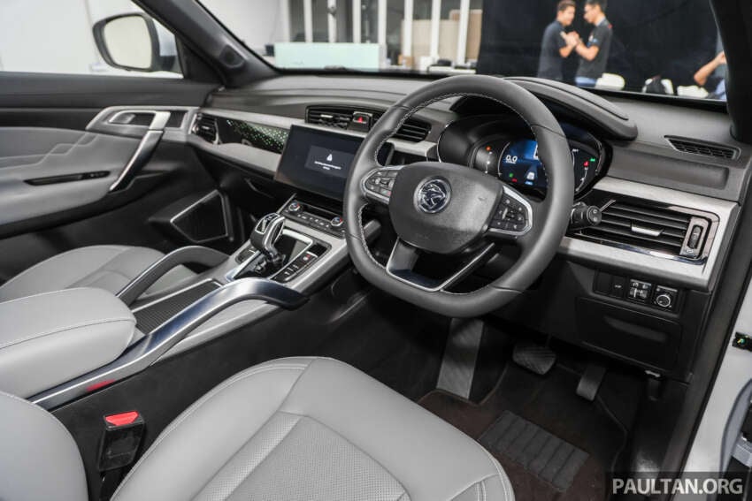 Proton X70 2025 — empat varian, rekaan bampar baru,  IHU 12.3-inci, Apple CarPlay dan Android Auto 1782492