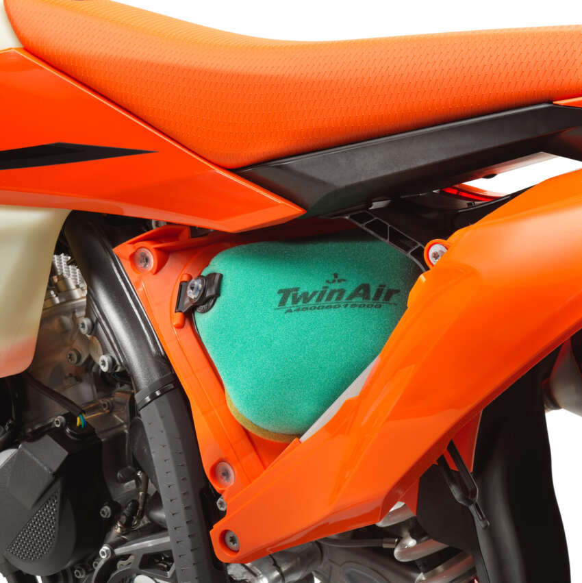 2025 KTM EXC enduro off-road motorcycles revealed 1779841