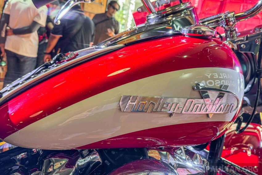 Harley-Davidson Hydra Glide Revival tiba di Malaysia – terhad 1,750 unit, konsep rekaan 50-an, RM176,900 1777289