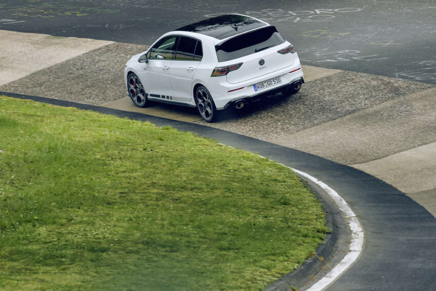 Volkswagen Golf GTI Clubsport Mk8.5 2024 didedah – rupa lebih agresif, 300 PS/400 Nm, 0-100 km/j 5.6 saat 1774473