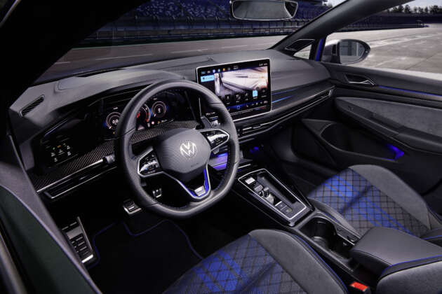Volkswagen Golf R dan R Variant Mk8.5 2025 didedah – kini jana 333 PS/420 Nm, kelajuan maksima 270 km/j