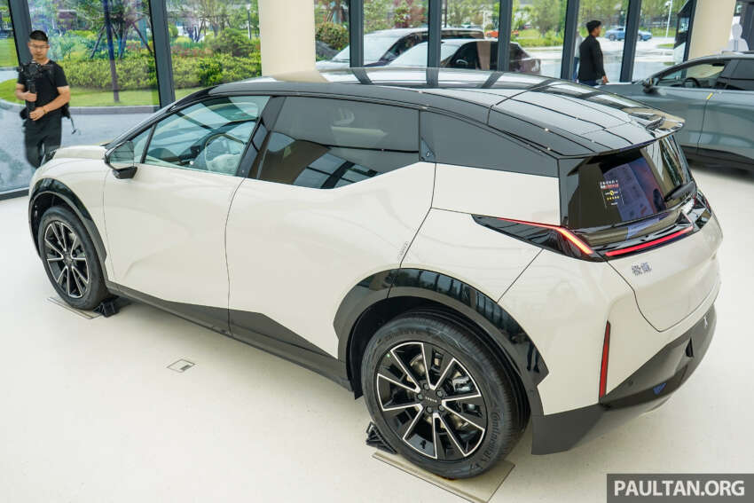 Zeekr X coming to Malaysia – EV crossover with plenty of premium features, up to 428 PS; from RM160k here? 1780407